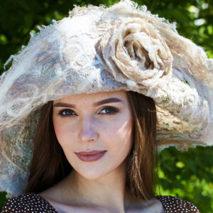 Курс «Летние панамы: валяем и шьём»